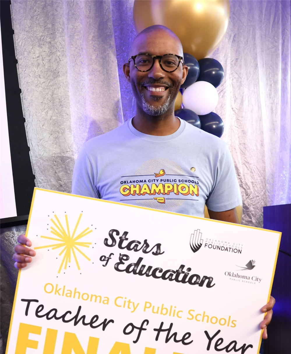  Felix Linden, English Language Arts teacher at FD Moon, named 2023 OKCPS Teacher of the Year